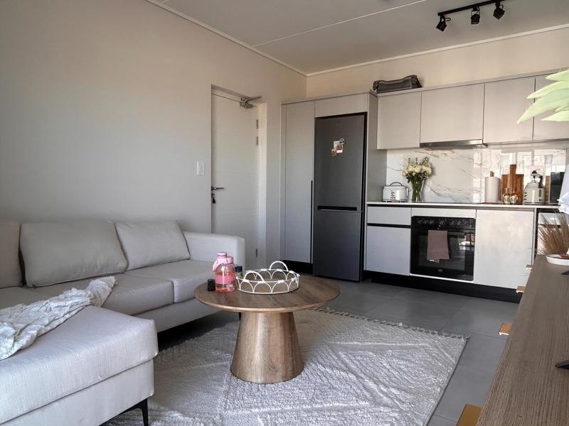 To Let 1 Bedroom Property for Rent in Sandown Western Cape